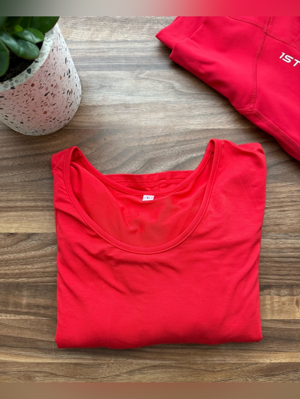 Long Sleeve Red Pilates Top with Thumb Holes L